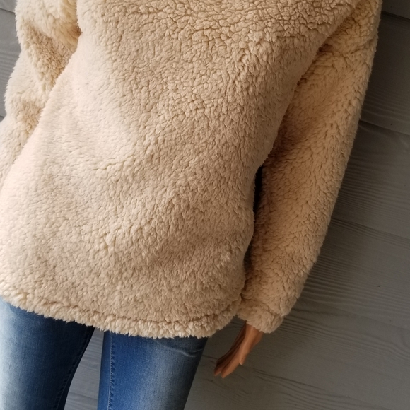 A New Day Sherpa Pullover Sweater - Picture 4 of 8